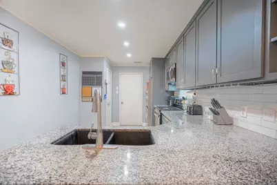 2322 Hadden Hollow Drive, Houston, TX 77067 - Photo 13