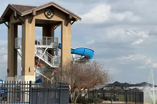 30635 Windermere Peaks Ln, Fulshear, TX 77441 - Photo 19