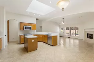 914 Parthenon Pl, New Caney, TX 77357 - Photo 9