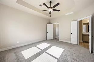 13219 Retiro Dr, Houston, TX 77047 - Photo 9