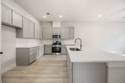 13219 Retiro Drive, Houston, TX 77047 - Photo 5