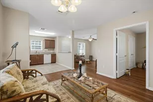 1618 Bayou Shore Dr, Galveston, TX 77551 - Photo 13