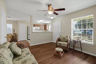 1618 Bayou Shore Dr, Galveston, TX 77551 - Photo 9