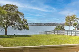 1618 Bayou Shore Dr, Galveston, TX 77551 - Photo 41