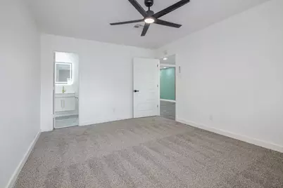 2922 Knotty Oaks Trail, Houston, TX 77045 - Photo 17