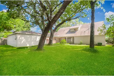 5843 S Braeswood Boulevard, Houston, TX 77096 - Photo 47