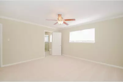 5843 S Braeswood Boulevard, Houston, TX 77096 - Photo 41