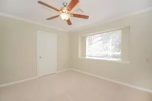 5843 S Braeswood Blvd, Houston, TX 77096 - Photo 31