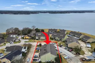 174 April Point Dr S, Conroe, TX 77356 - Photo 3