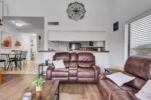 174 April Point Dr S, Conroe, TX 77356 - Photo 17