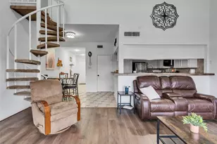 174 April Point Dr S, Conroe, TX 77356 - Photo 15