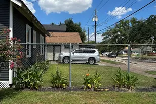 4802 Siegel St, Houston, TX 77009 - Photo 11