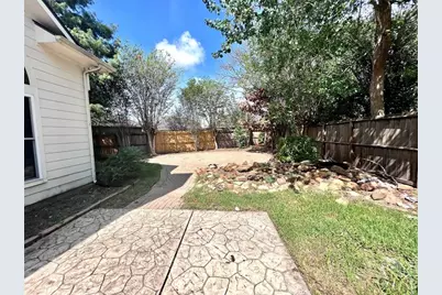 16902 Sandy Reef Court, Friendswood, TX 77546 - Photo 31