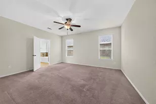 19023 Pinewood Point Ln, Tomball, TX 77377 - Photo 9