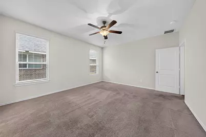 19023 Pinewood Point Lane, Tomball, TX 77377 - Photo 11