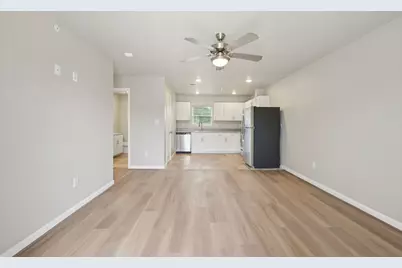 270 Plez Morgan Drive #A, Montgomery, TX 77356 - Photo 5