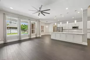 510 Floriencia St, Sugar Land, TX 77479 - Photo 7