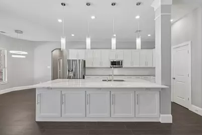 510 Floriencia Street, Sugar Land, TX 77479 - Photo 9