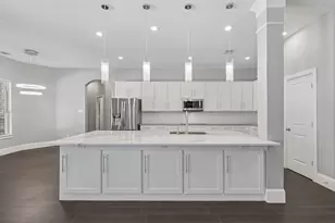 510 Floriencia St, Sugar Land, TX 77479 - Photo 9