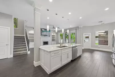 510 Floriencia Street, Sugar Land, TX 77479 - Photo 13