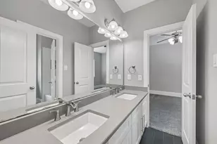 510 Floriencia St, Sugar Land, TX 77479 - Photo 33