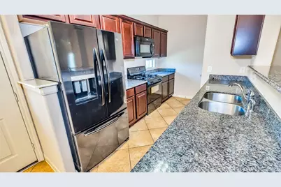 1724 Don Alejandro, Houston, TX 77091 - Photo 9