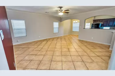 1724 Don Alejandro, Houston, TX 77091 - Photo 3