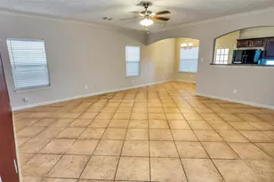 1724 Don Alejandro, Houston, TX 77091 - Photo 3