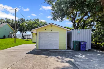 104 Bayside Street, Livingston, TX 77351 - Photo 31