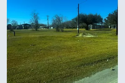 16 Meadowlark S, Palacios, TX 77465 - Photo 9