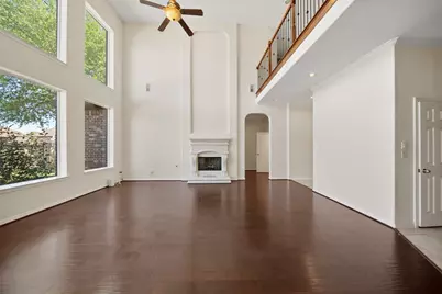 7003 Dunbarton Drive, Sugar Land, TX 77479 - Photo 5