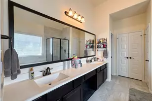 214 San Bernard Dr, Baytown, TX 77523 - Photo 27