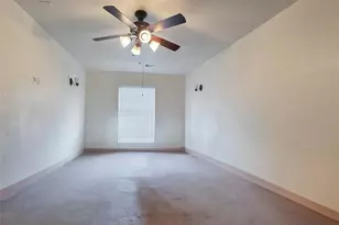 214 San Bernard Dr, Baytown, TX 77523 - Photo 7