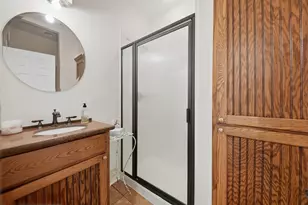 111 Oakmont Dr, New Ulm, TX 78950 - Photo 25