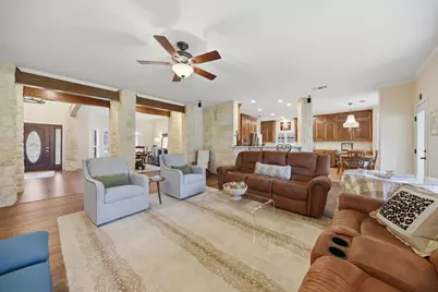 111 Oakmont Drive, New Ulm, TX 78950 - Photo 17