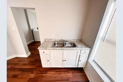 2711 Avenue K, Galveston, TX 77550 - Photo 19