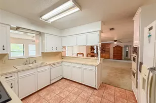 1601 Navratil Dr, Brenham, TX 77833 - Photo 5