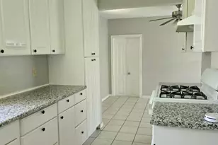 6417 Rolla St, Houston, TX 77055 - Photo 5