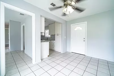 6417 Rolla Street, Houston, TX 77055 - Photo 9