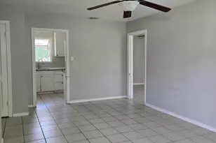 6417 Rolla St, Houston, TX 77055 - Photo 3