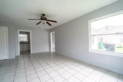 6417 Rolla Street, Houston, TX 77055 - Photo 3