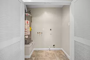 5430 Ridge Wind Ln, Houston, TX 77053 - Photo 19
