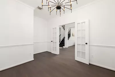 14910 Lake Woodbridge Court, Sugar Land, TX 77498 - Photo 5