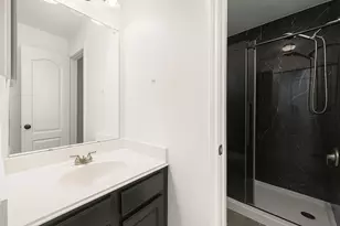 14910 Lake Woodbridge Ct, Sugar Land, TX 77498 - Photo 23