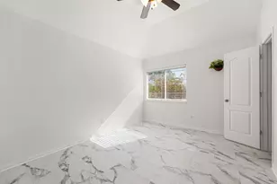 14910 Lake Woodbridge Ct, Sugar Land, TX 77498 - Photo 27