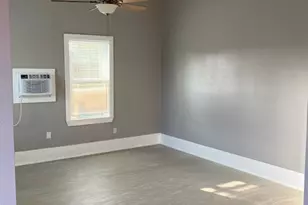 2914 Avenue K, Galveston, TX 77550 - Photo 3