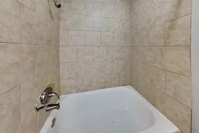7011 Sharpsburg Drive, Richmond, TX 77469 - Photo 9