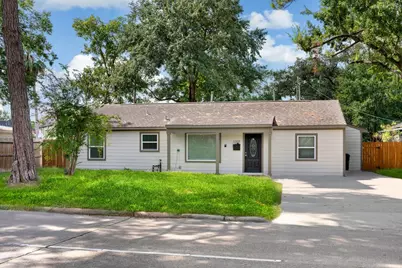 1707 W 43rd Street, Houston, TX 77018 - Photo 1