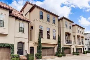 911 Queen Annes Rd, Houston, TX 77024 - Photo 3