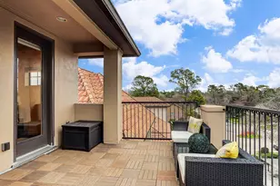 911 Queen Annes Rd, Houston, TX 77024 - Photo 5